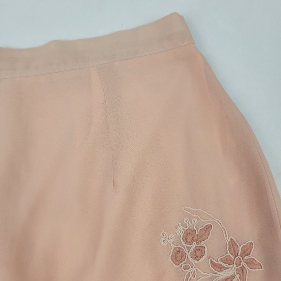 Missguided Cream Fringe Skirt - Picture 6 of 8